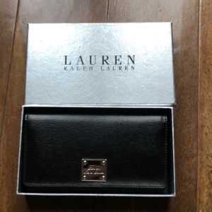 Lauren Ralph Lauren black leather women’s wallet